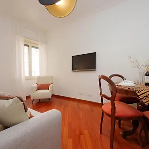 Ruggero's Apartament Rzym