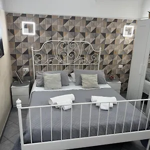 Charming House Dom wakacyjny Katania